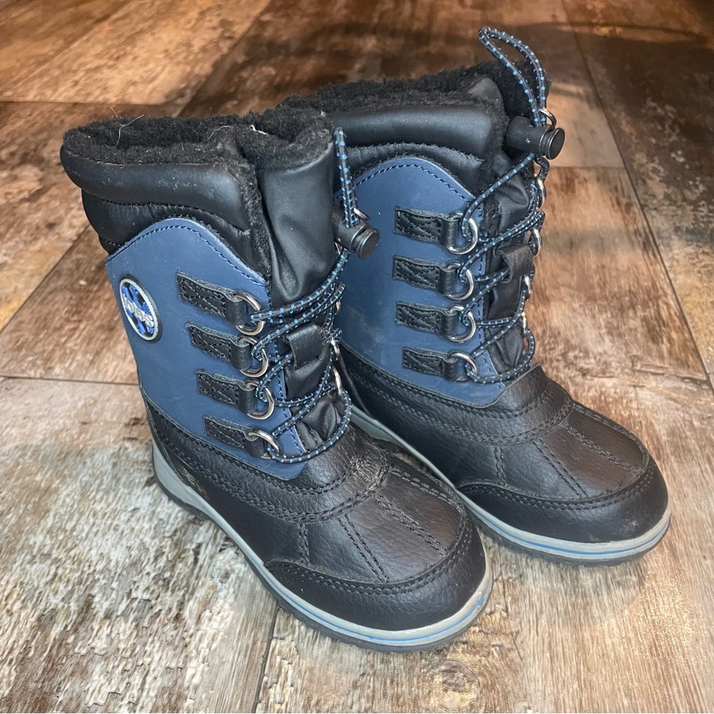 Totes Timmy Blue and Black Snow Winter Boots Size: 7